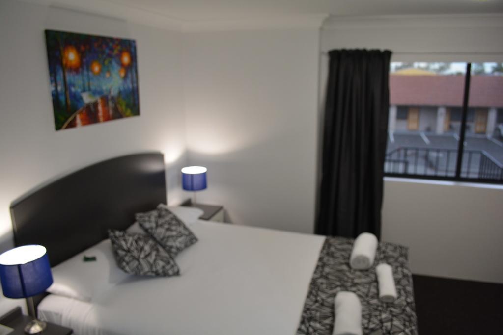 Alabaster Motor Inn Taree Eksteriør bilde